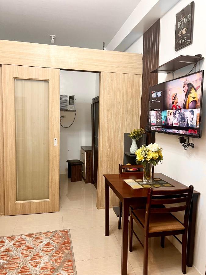 Shore Residence Pasay Esterno foto